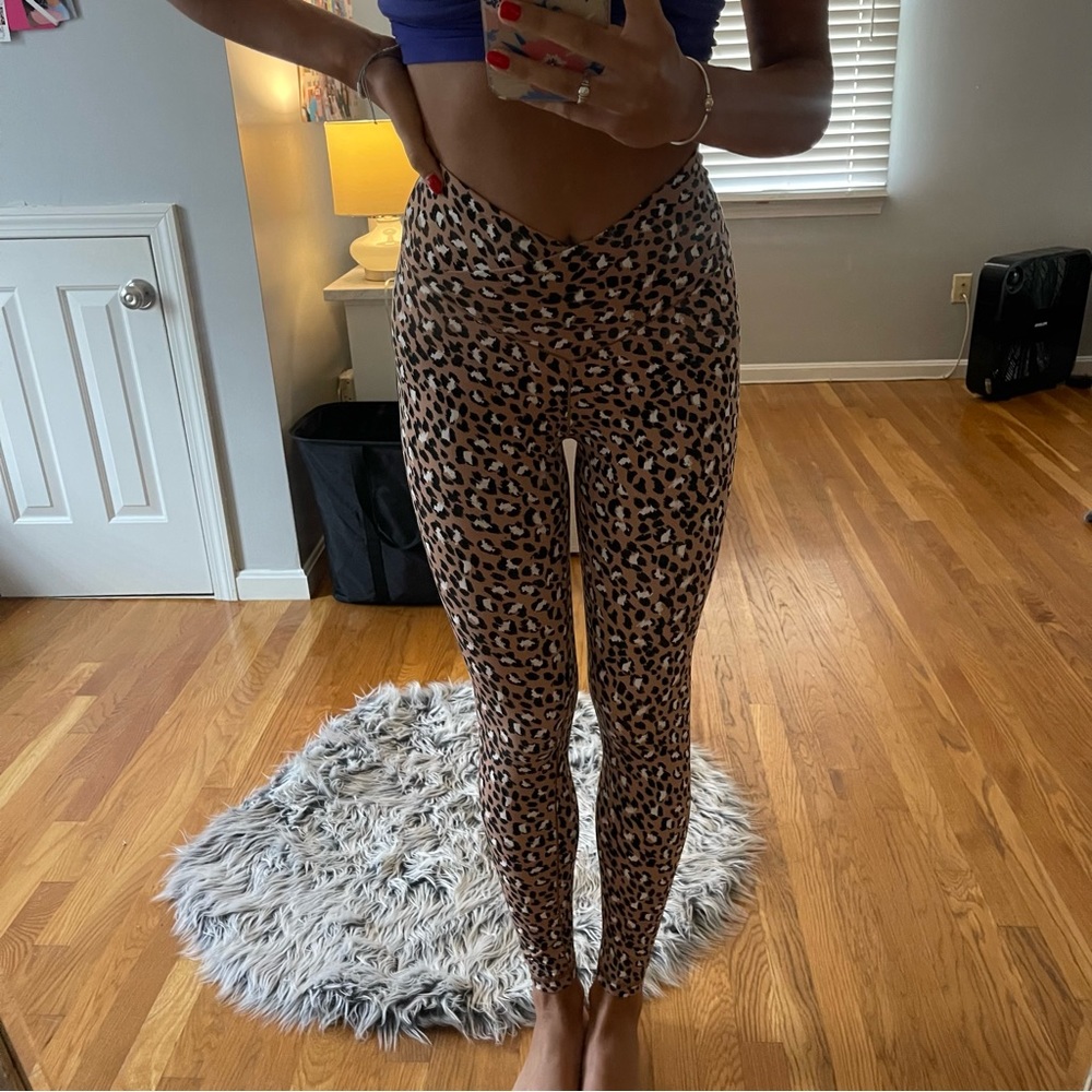 Aerie Leopard Leggings